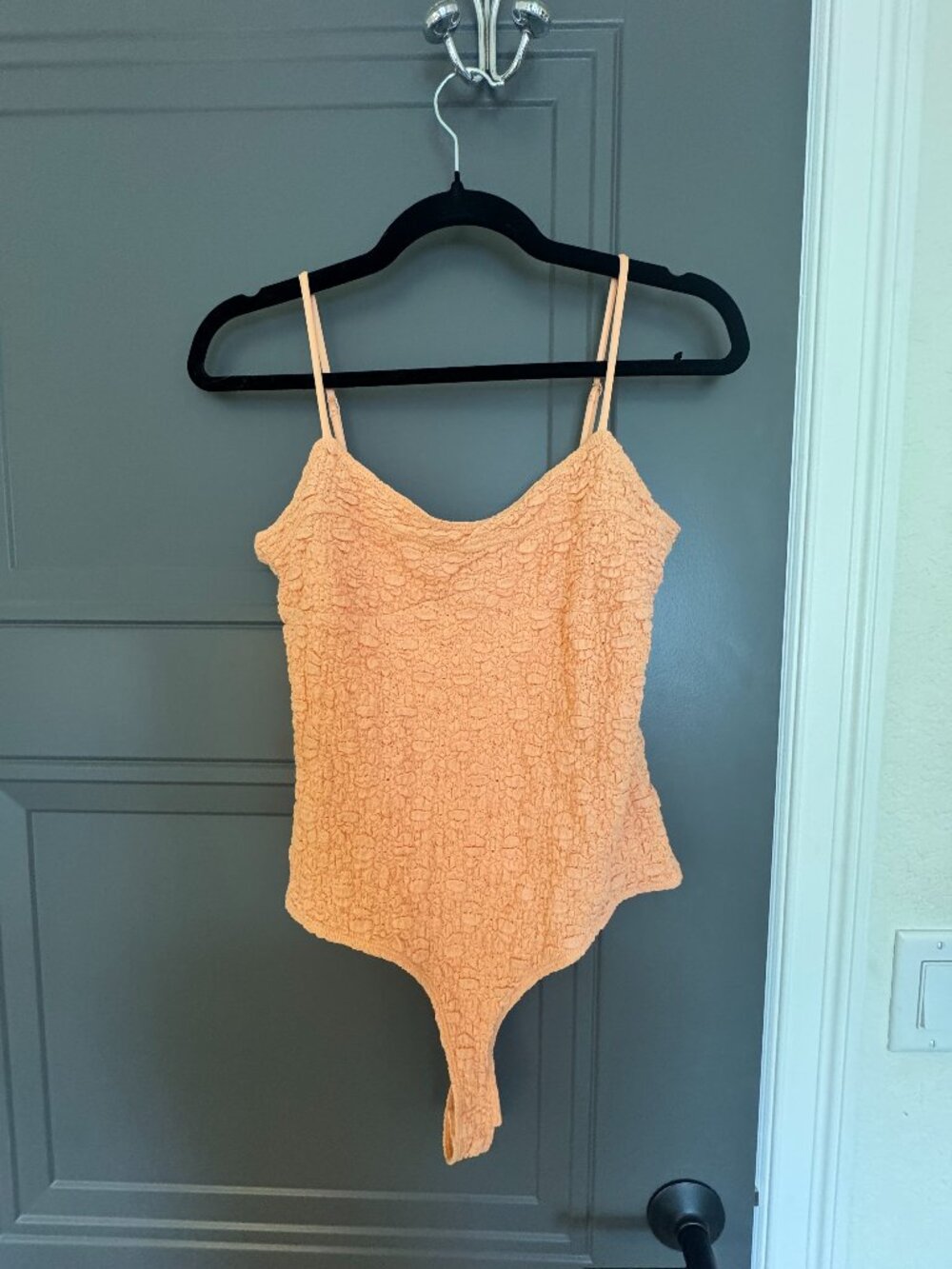 Elodie Nordstrom Peach Bodysuit Women's M